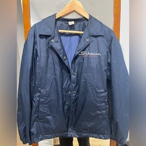 Lightweight windbreaker